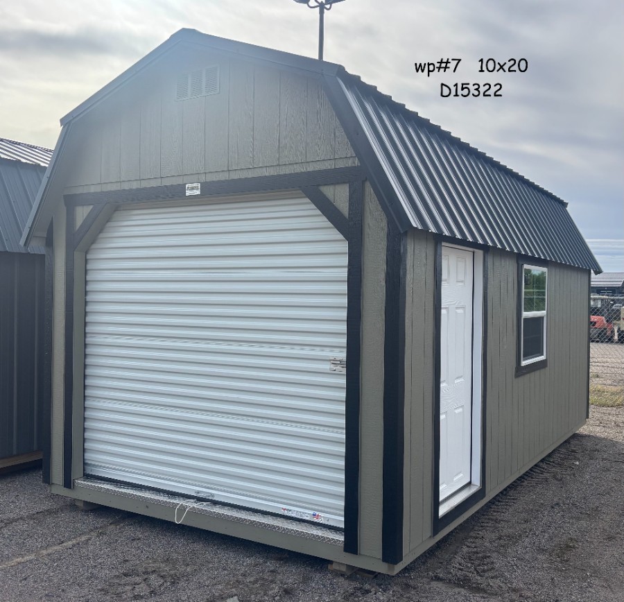Lofted Barn 8' Garage - 10x20